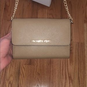Like new Michael Kors cross body bag
